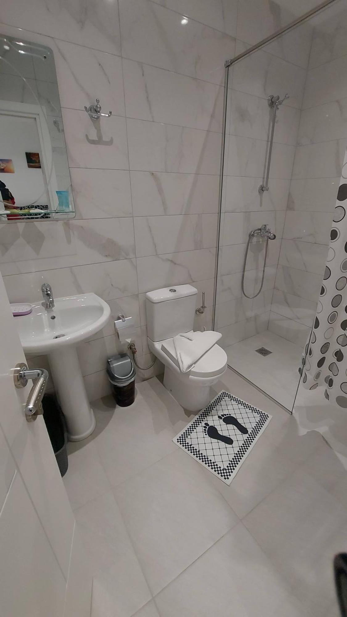Beni 'S Apartments Sarandë Eksteriør bilde
