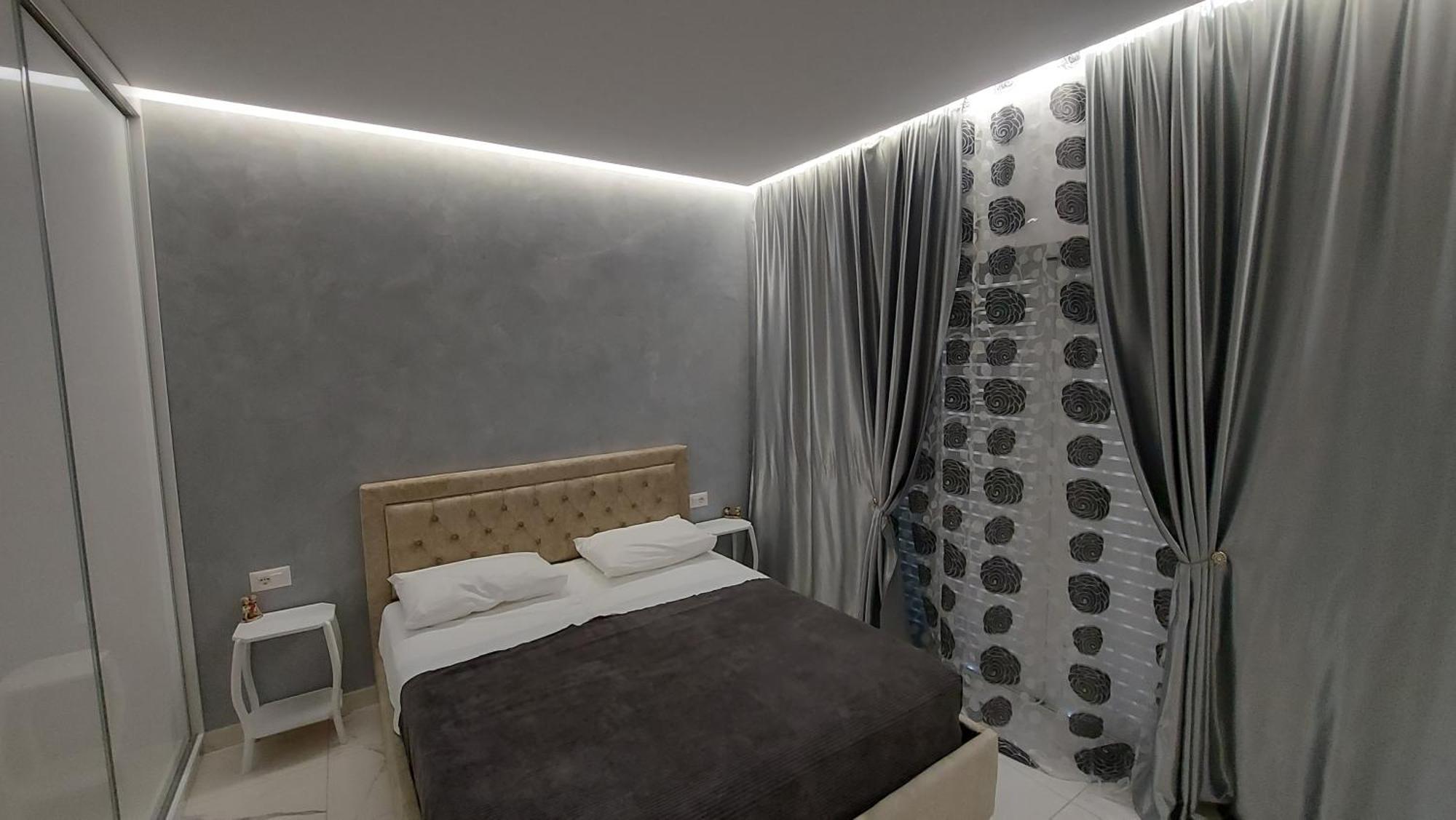 Beni 'S Apartments Sarandë Eksteriør bilde